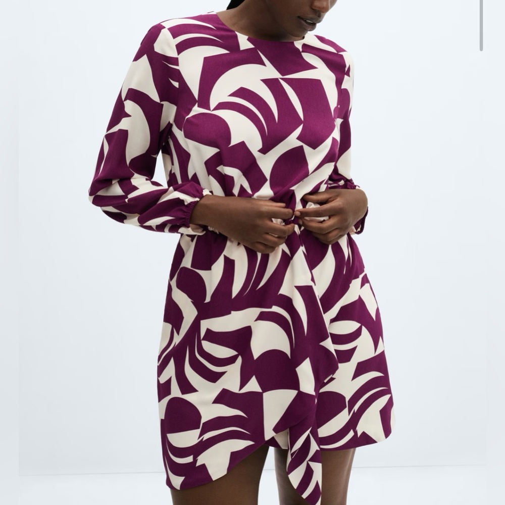 Printed bow dress. Size 16.